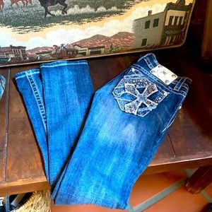 Miss Me starlite jeans with cross